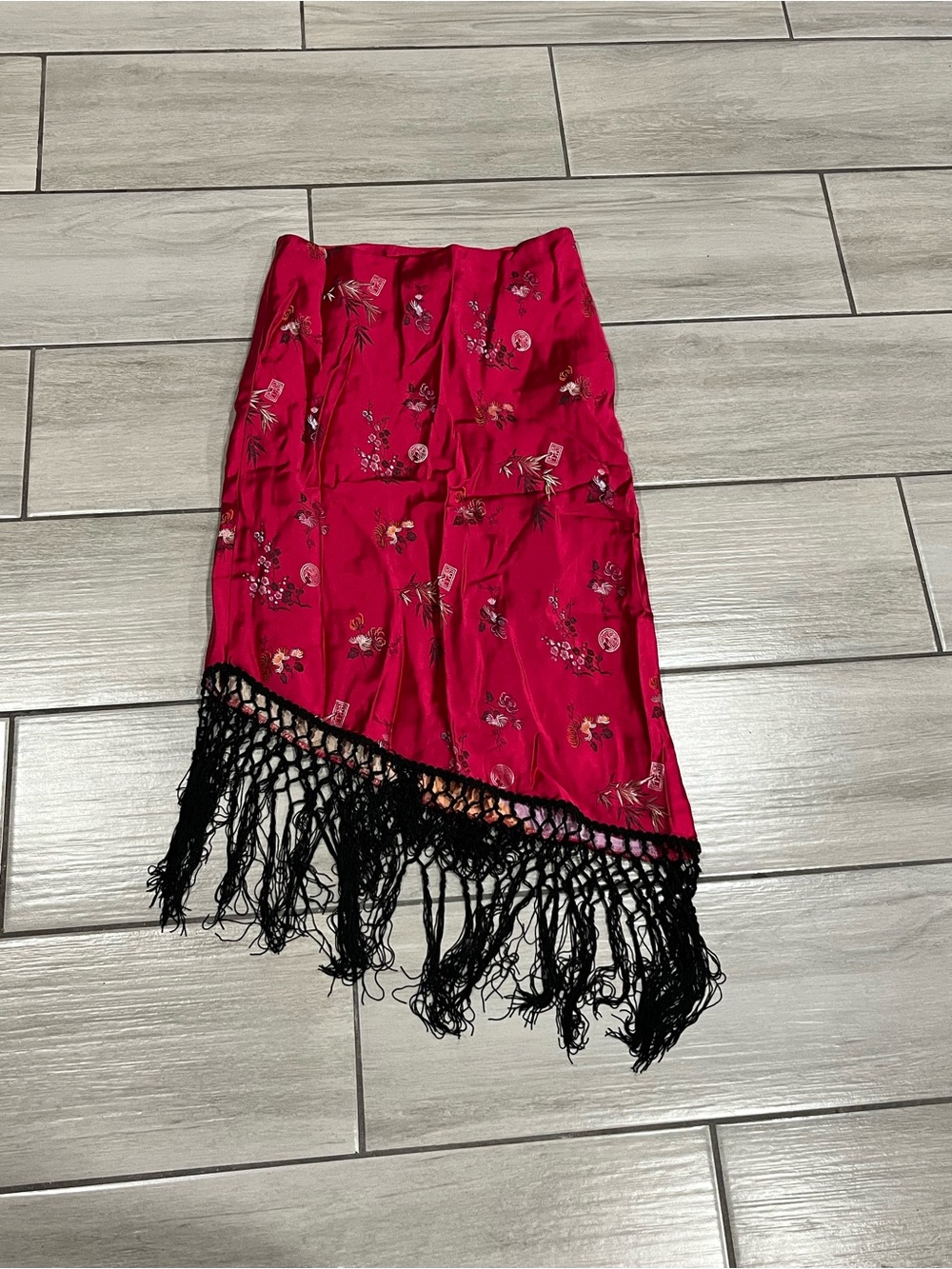 Cache Deep Fushia Pink Asian Inspired Print W/Fringe